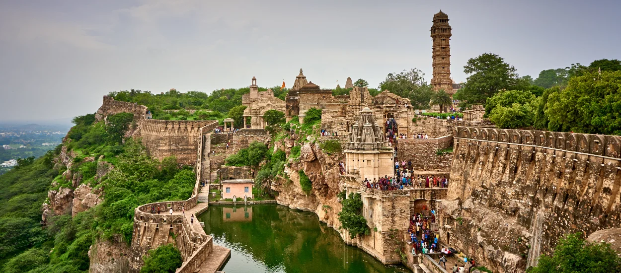 Udaipur To Chittorgarh Cab Services